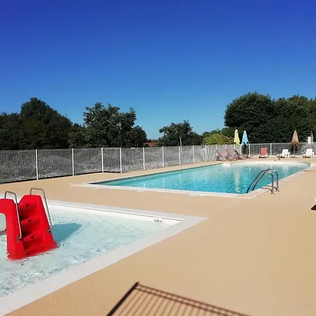 Les Pierres Chaudes * Veyrignac