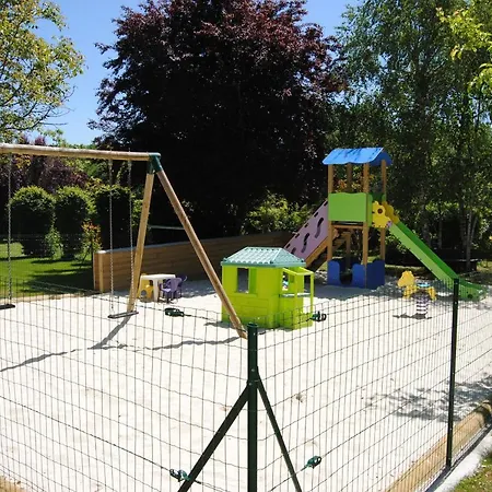 Les Pierres Chaudes * Veyrignac